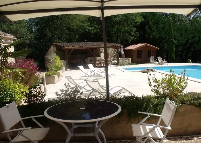 Privatunterkunft Aux Blanches Pierres