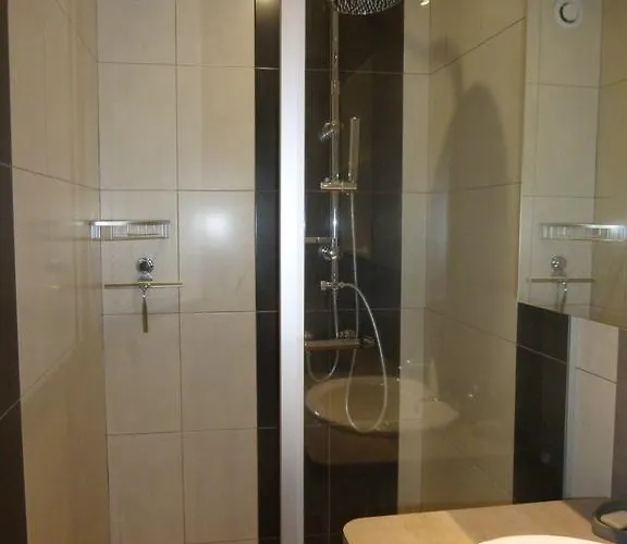 Aux Blanches Pierres *